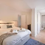 Fantastic With Balcony In Bica Apartmán